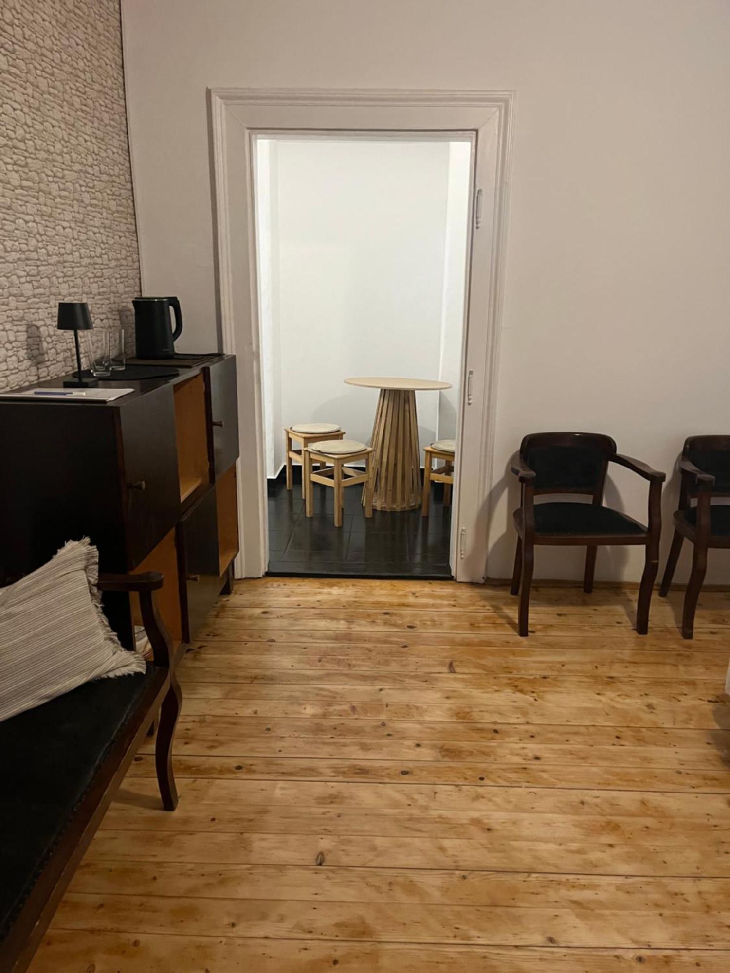 Utcara Nyilo Apartman Vác エクステリア 写真